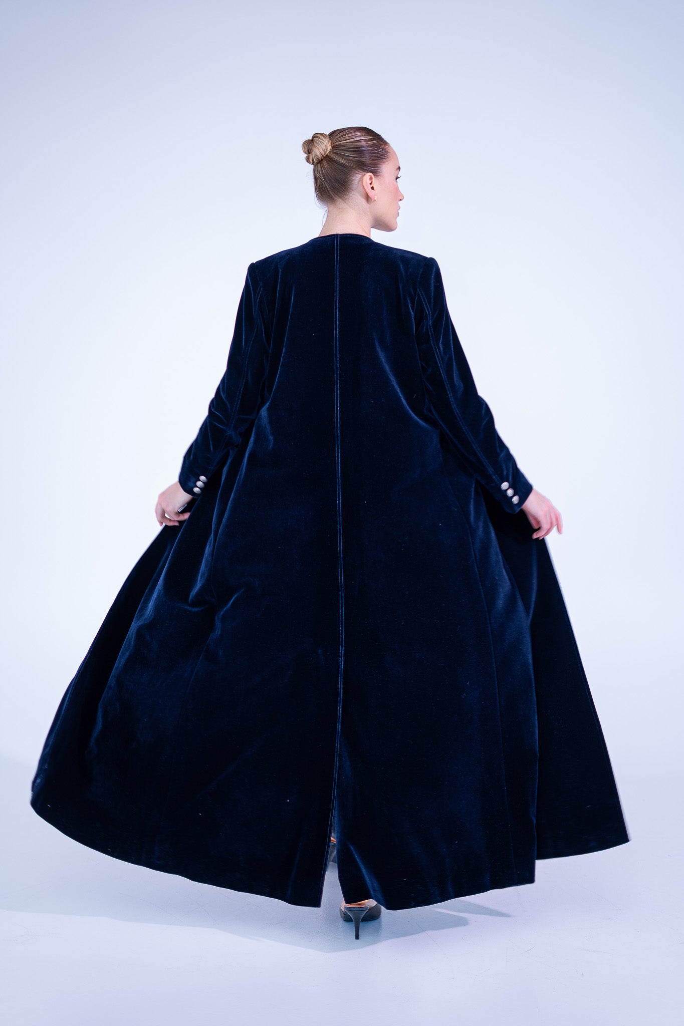 Navy Blue Velvet Abaya