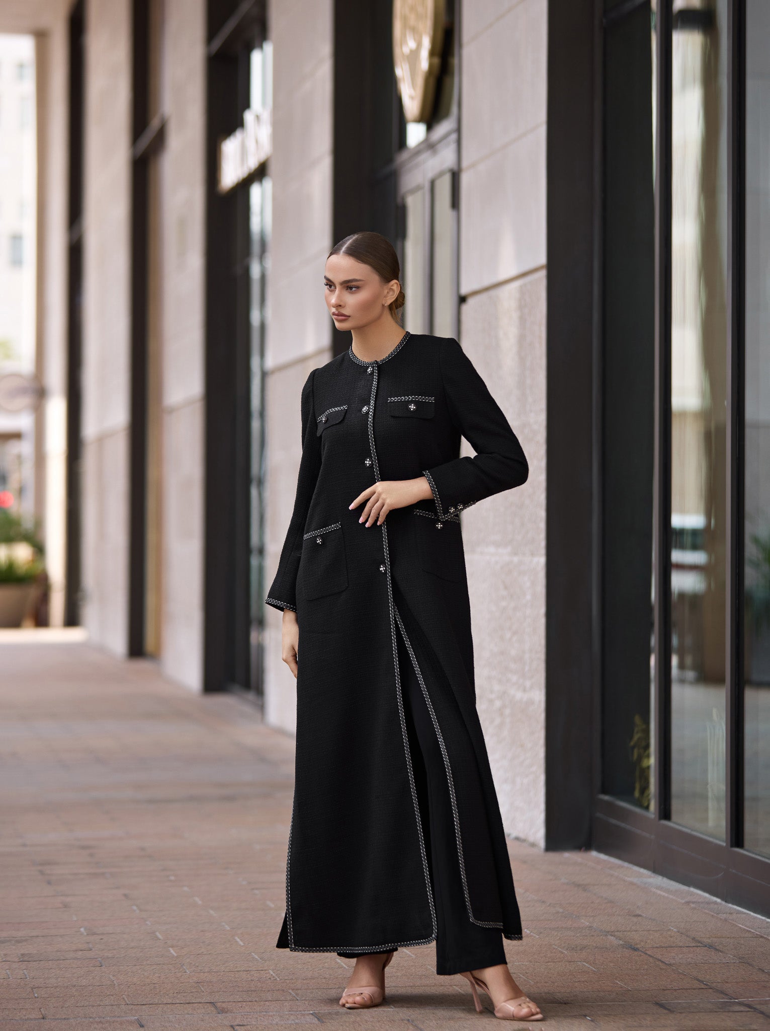 Clean Black Tweed Abaya