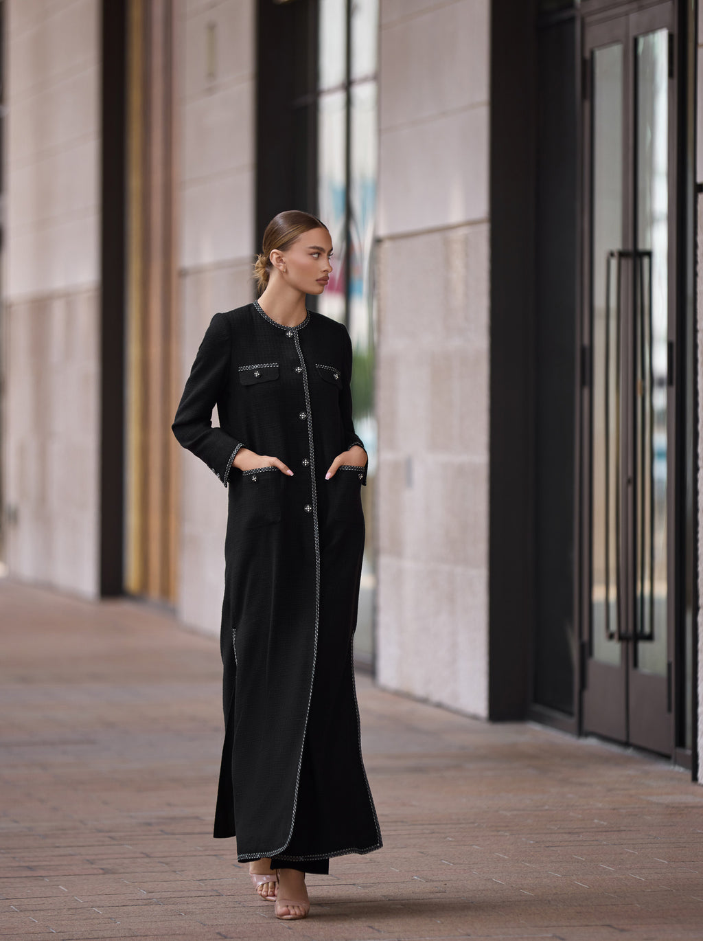 Clean Black Tweed Abaya